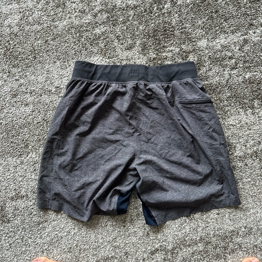 Lululemon License to Train 7” Linerless Shorts